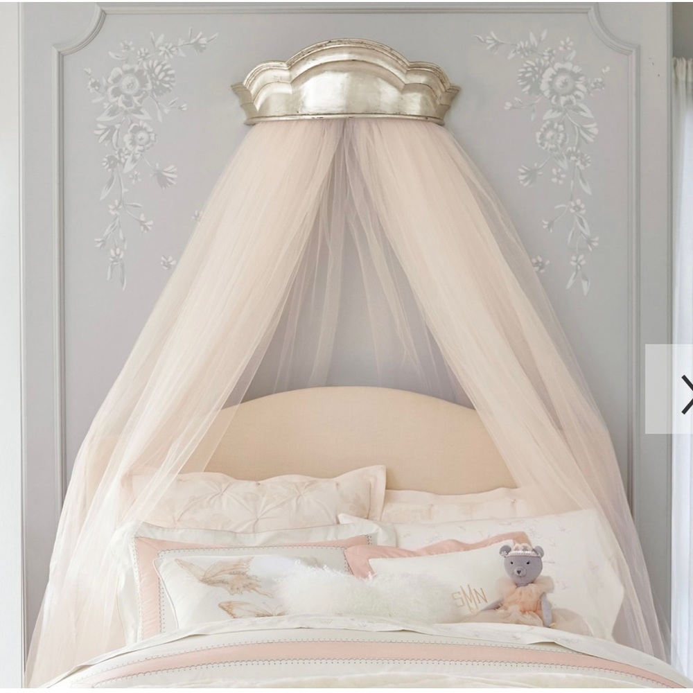 Pottery Barn Monique Lhuillier Bed Crown & Sheers